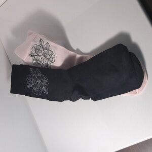 2 Pack Socks with Flower Print